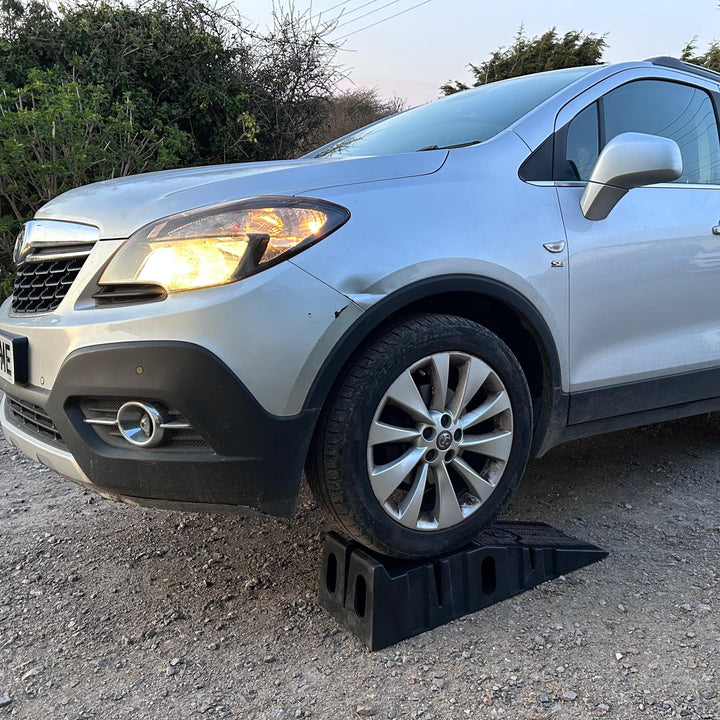 Ramps with Chocks Kit - Lanoguard